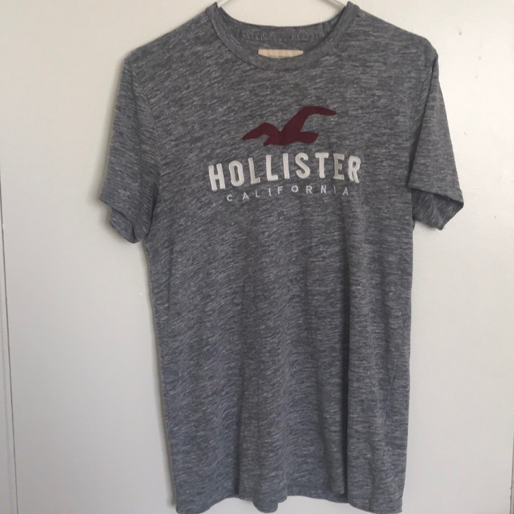 Hollister t-shirt